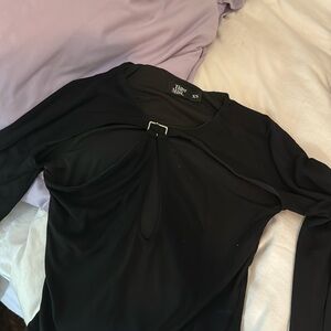 Black long sleeve Tiger Mist top